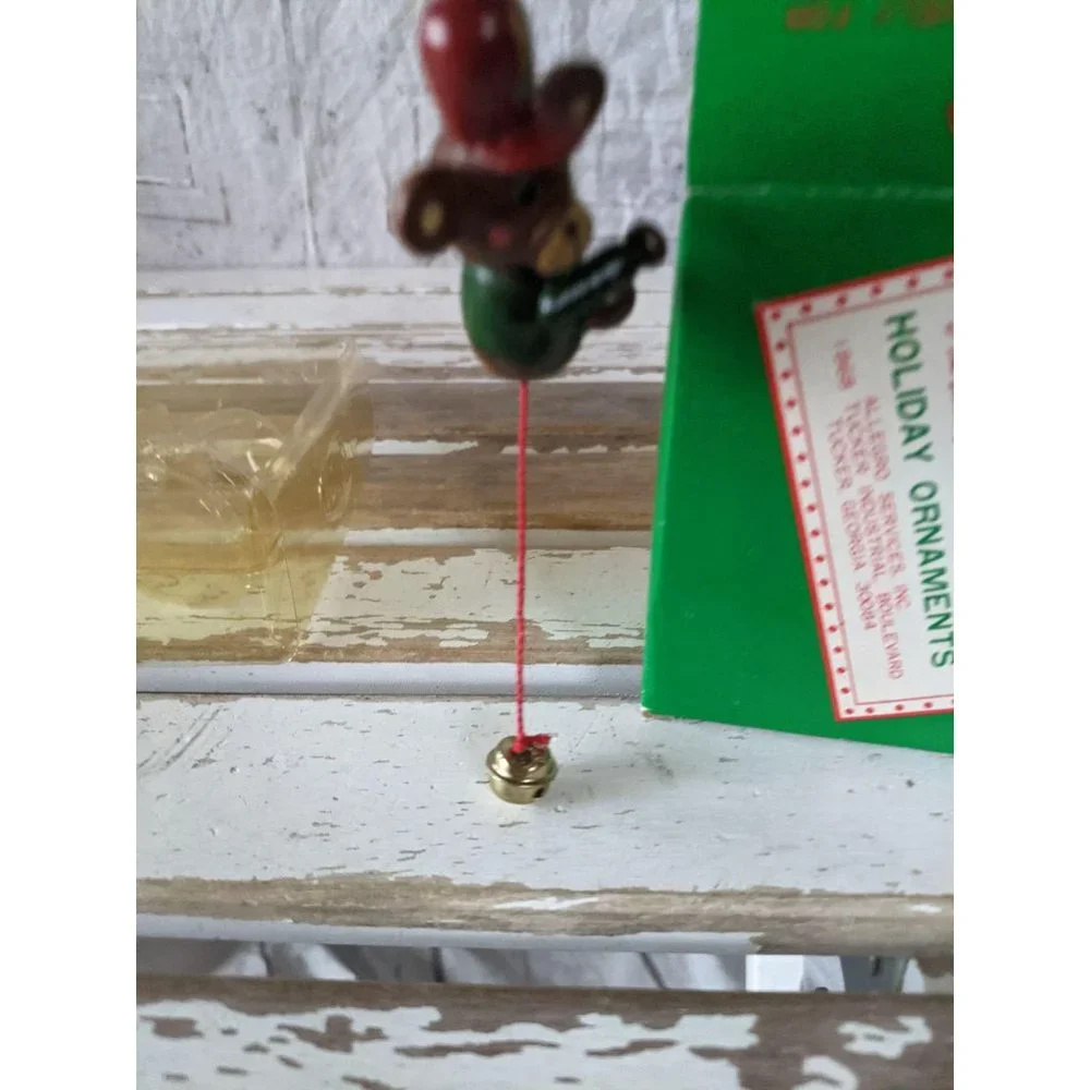 Allegro‎ Christmas bell wooden ornament Russ